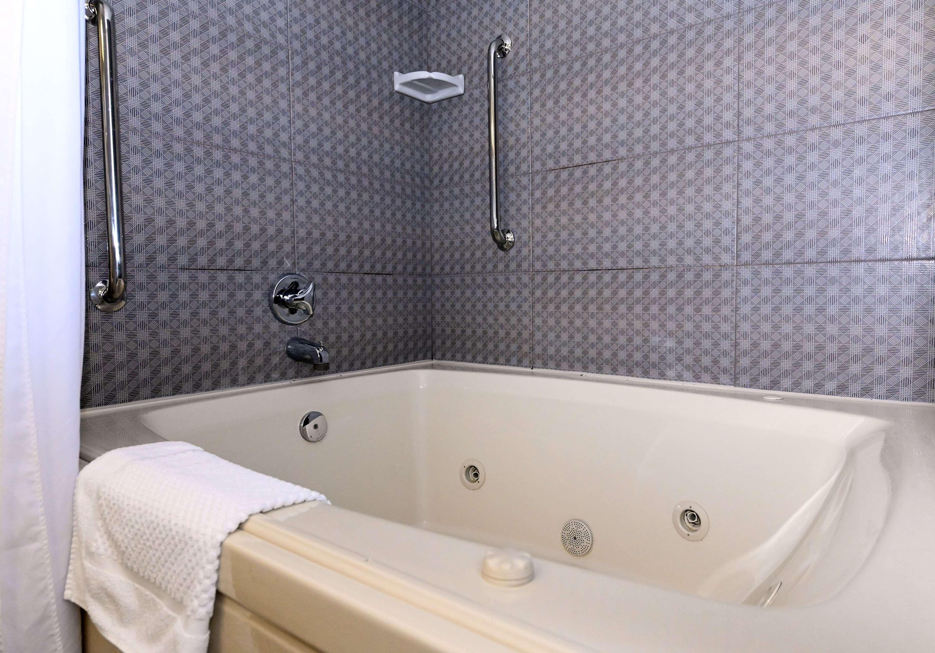 Doubletree By Hilton Richmond - Midlothian Hotell Eksteriør bilde