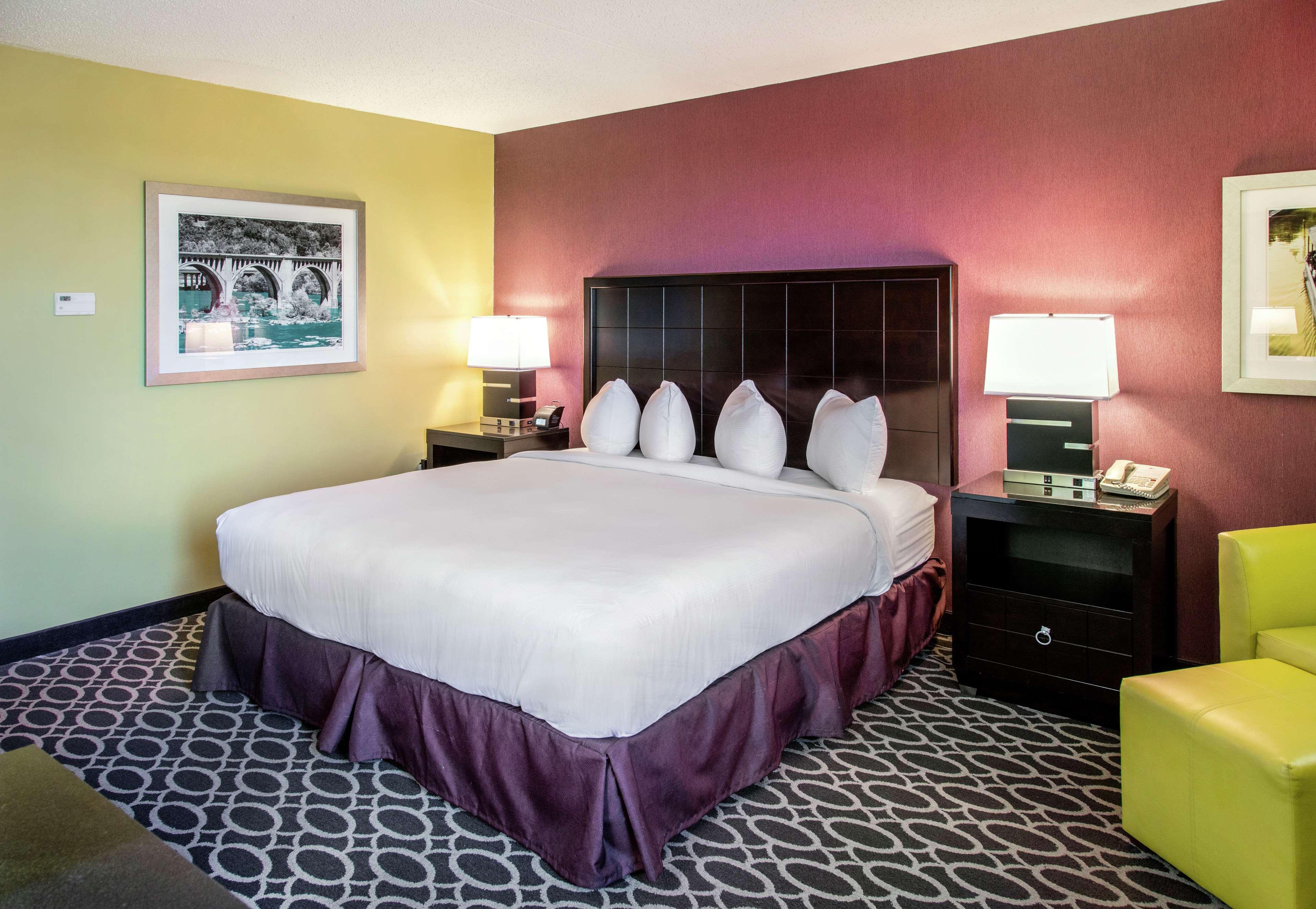 Doubletree By Hilton Richmond - Midlothian Hotell Eksteriør bilde